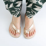 KIA BAREFOOT SANDAL GOLD