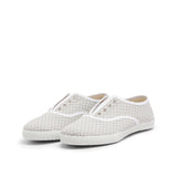 LAKEY SNEAKER DOTS