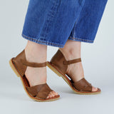 ENYA LEATHER SANDAL WHISKY