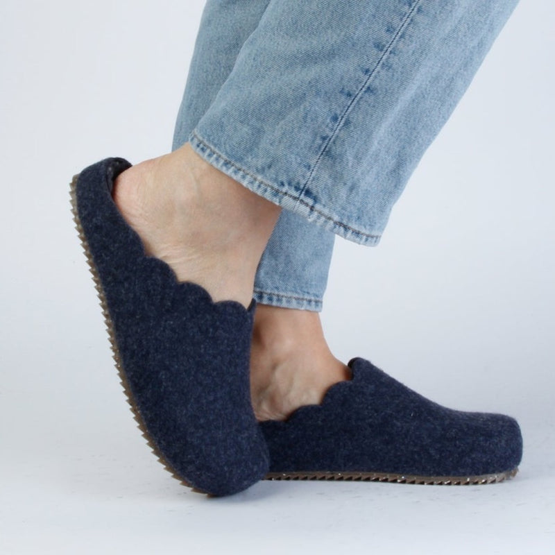 ANUK RECYCLED CLOG DARKBLUE