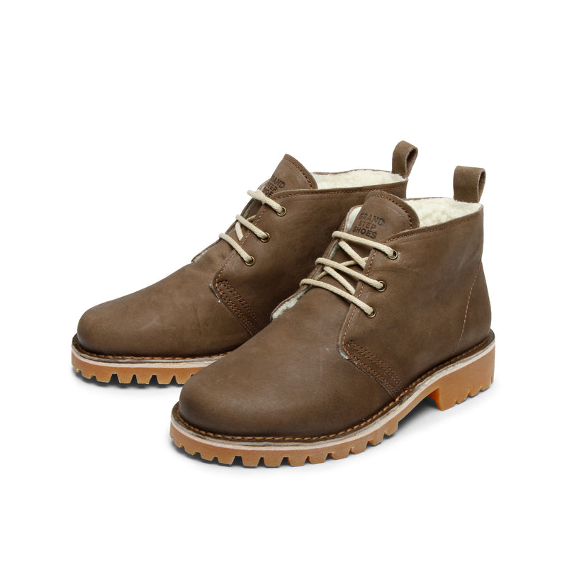 DARI NUBUK DESERT BOOT TAUPE