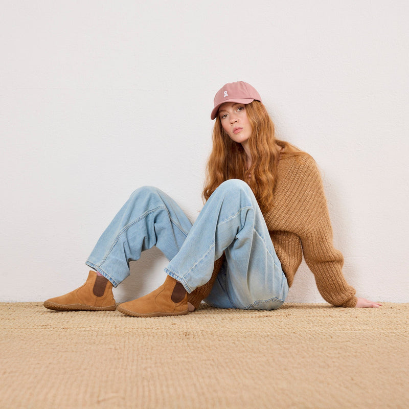 KIM BAREFOOT CHELSEA SUEDE WHISKY