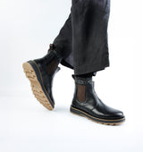 KIMO CHELSEA NAPPA BLACK