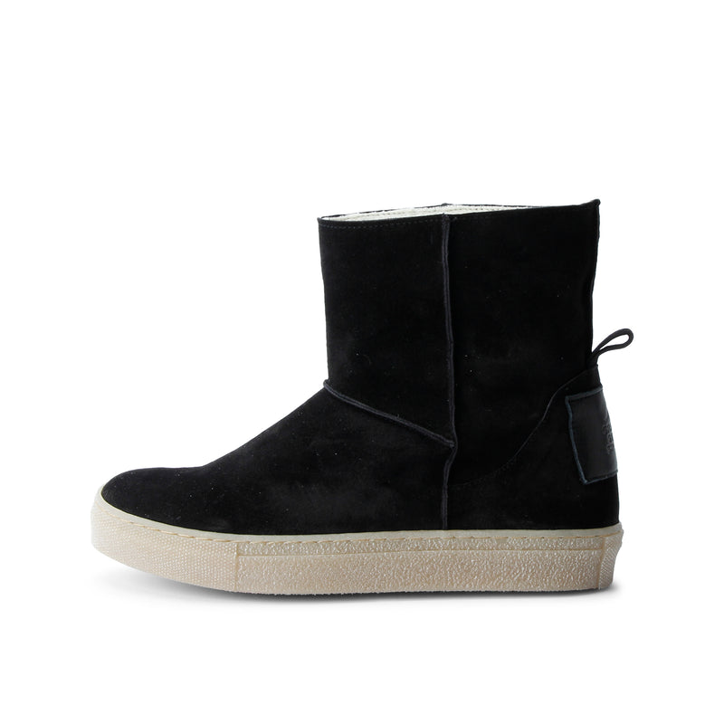 NICKI SUEDE BOOTIE BLACK