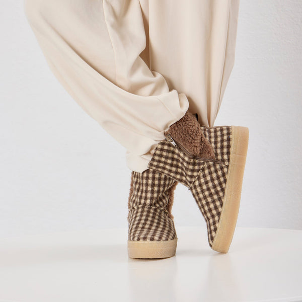 NICKI WOOL BOOTIE CHECK