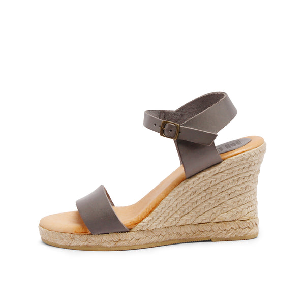 ANNA YUTE WEDGE SANDAL GRIS
