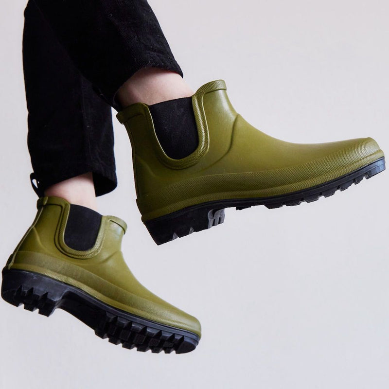 VICKIE OLIVE RUBBER BOOT